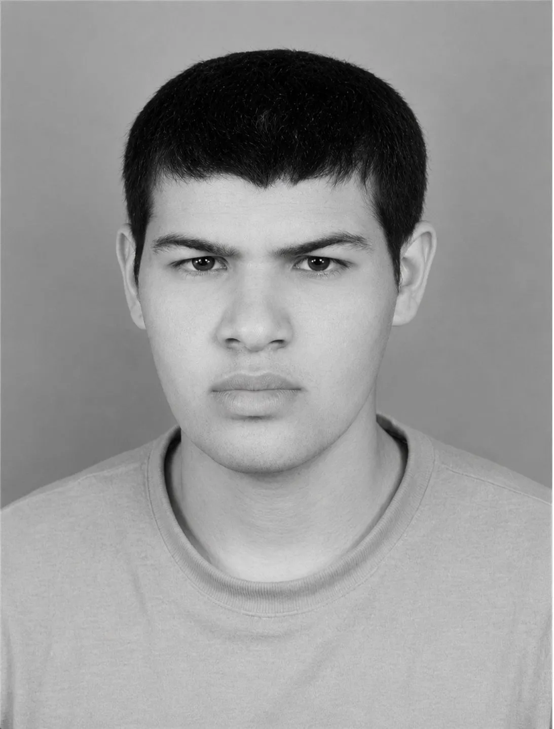 شهید بهروز مصلحیان شهید بهروز مصلحیان