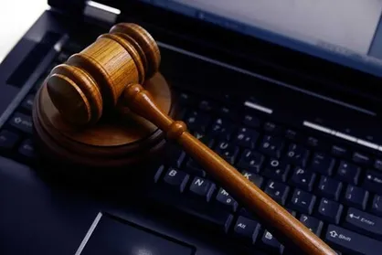 آموزش نادرست حقوق در فضای مجازی/ وقتی قانون در مسیر تحریف قرار می&zwnj;گیرد