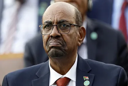 تداوم بحران سودان؛ &laquo;عمر البشیر&raquo; در بیمارستان است یا فرار کرد؟