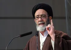 تذکر چند باره امام جمعه تبریز در مورد مشکلات اراضی فاز ۲ خاوران/ وزیر راه پای درد و دل مالکان + فیلم