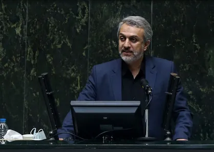 فاطمی&zwnj;امین: وضعیت صنعت خودرو قابل دفاع نیست اما رو به بهبود است