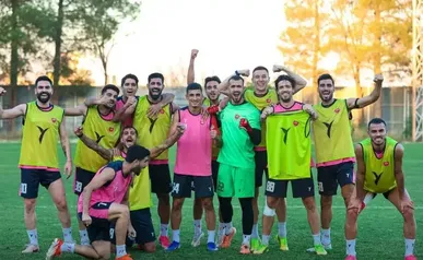 پرسپولیس دوباره استارت زد؛ تارتار شاگردانش را به تمرین برگرداند