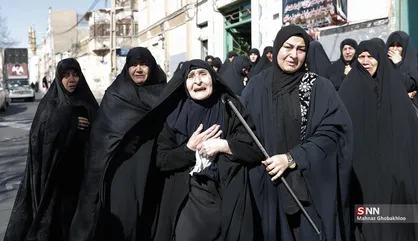 تشییع پیکر شهید حجت الاسلام محسن مهدوی (کلاته) در منطقه ۱۲ تهران