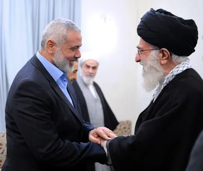 نامه اسماعیل هنیه به رهبر انقلاب اسلامی/ ملت فلسطین مواضع ثابت و ارزشمند ایران در مسئله قدس را می&zwnj;ستاید+ جزئیات نامه