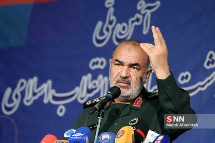 سرلشکر سلامی: آمریکای امروز از ۴۳ سال پیش بسیار ضعیف&zwnj;تر است / ایران امروز رقیب آمریکاست