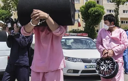 دستگیری ۲۱۹ سارق، زورگیر و موبایل&zwnj;قاپ در اردیبهشت&zwnj;ماه