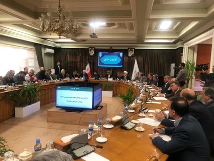 اقتصاد زیارت باید فقر را در خراسان رضوی ریشه&zwnj;کن کند