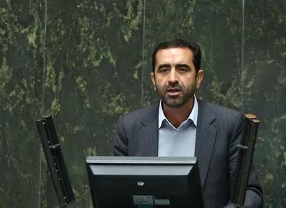 گلمرادی: پتروپالایشگاه&zwnj;ها اجرای تحریم را برای دشمن سخت می&zwnj;کند / در پی جمع کردن نقدینگی از کف بازار هستیم