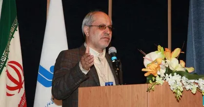 وقتی مشاور اقتصادی روحانی به تداوم رکود تا ۷ سال دیگر اعتراف می&zwnj;&lrm;کند
