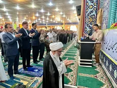 امام‌جمعه بوشهر: قوای سه‌گانه با همکاری، مشکلات مردم را حل کنند