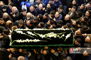 مراسم تشییع پیکر جهادگر دانشجو امیرمحمد اژدری در جماران