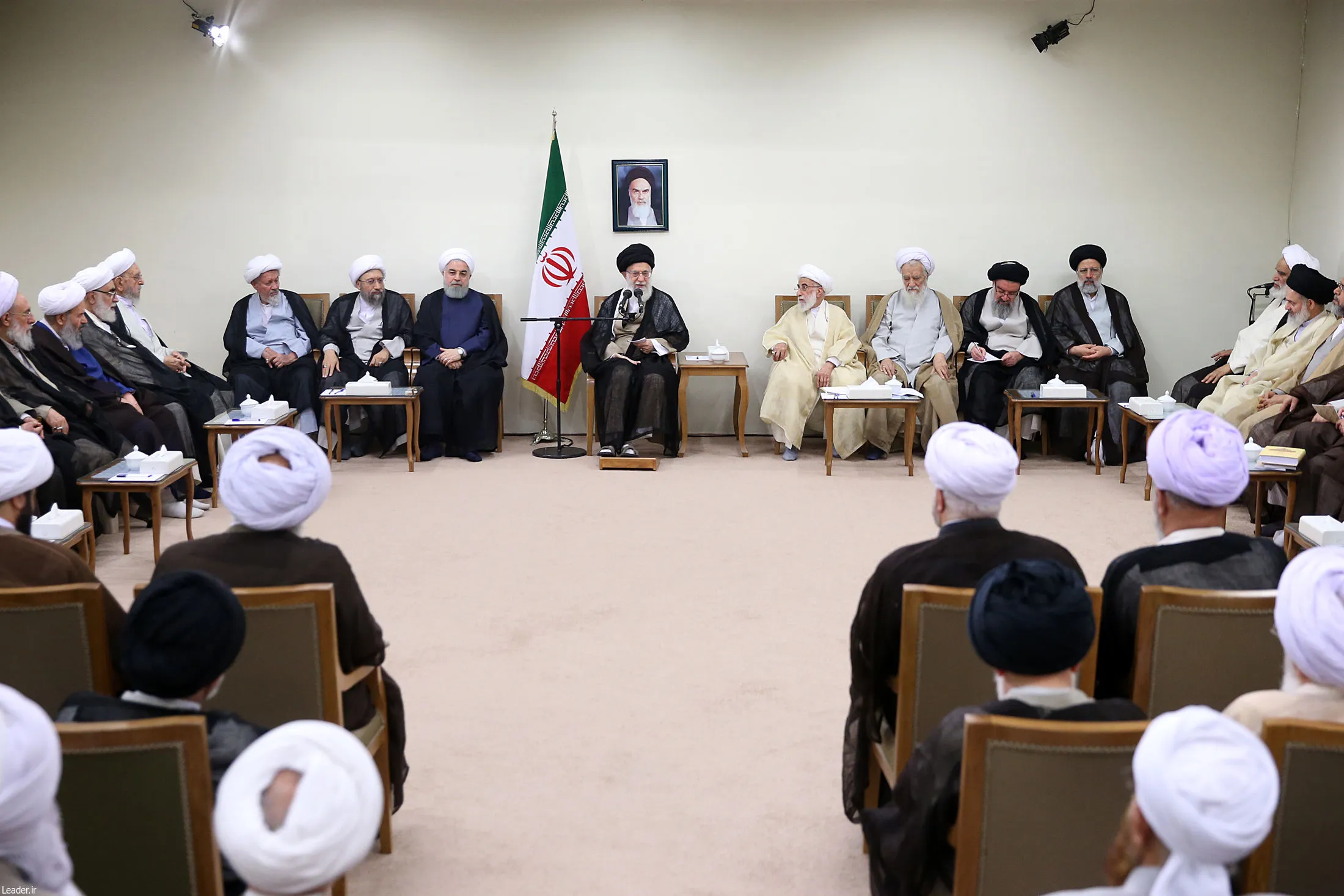 امام خامنه ای