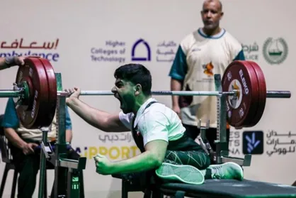 محمد کریم نیا طلایی شد