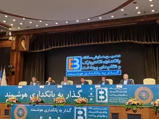 رانت مدیران باوجود بانکداری هوشمند از بین می‌رود/ با زیرساخت فعلی اینترنت، نمی‌توان بانکداری مدرن داشت