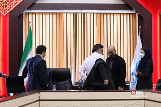 نشست خبری عاون تحقیقات، نوآوری و فناوری دانشگاه آزاد اسلامی