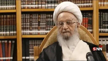 آیت&zwnj;الله مکارم شیرازی: کمک به بازسازی منازل از نصف سهم امام(ع) بلامانع است