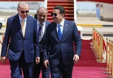 اردوغان با استقبال نخست وزیر عراق وارد بغداد شد