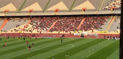 تشویق مسلمان و شعار علیه علی&zwnj;منصور توسط پرسپولیسی&zwnj;ها