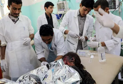 بمبی که دانش&zwnj;آموزان یمنی را قتل عام کرد آمریکایی بود + عکس