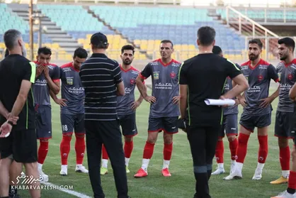 ولخرجی پرسپولیس در بازار نقل و انتقالات با جیب خالی/ جذب بازیکن بدون پرداختی!