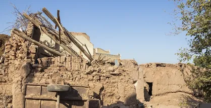 مصدومیت یک هزار و ۱۲۶ نفر در اثر زلزله خوی / بازسازی منازل تا قبل از شروع فصل سرما