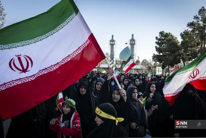 اجتماع مردم کرج در محکومیت حملات آمریکایی - صهیونیستی