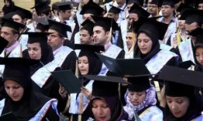 دانشجویان خارج از کشور می توانند در فراهم کردن زمینه همکاری با اساتید خارجی موثر باشند