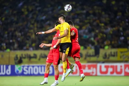 خلاصه بازی تراکتور 1-0 سپاهان / شکست مجدد نویدکیا مقابل صدرنشینان +جدول لیگ برتر