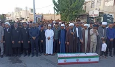 پیکر مطهر شهید امیر علی سالاری در بندرلنگه تشییع شد