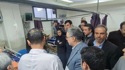 وزیر بهداشت از بیمارستان&zwnj;های بهارستان و رباط کریم بازدید کرد