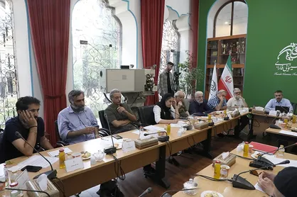 پیچینگ طرح&zwnj;ها و فیلمنامه&zwnj;های &laquo;جنگ تحمیلی ۱۲ روزه&raquo; برگزار شد