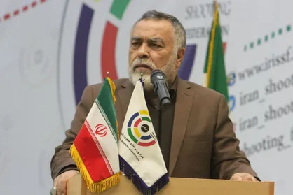 در مسابقات قهرمانی جهان به جوانان میدان دادیم