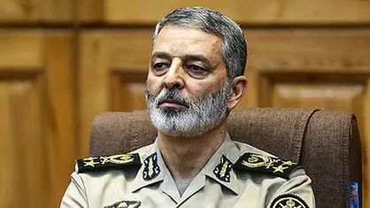 حضور متعهدانه فرماندهان و کارکنان ارتش در میان مردم حادثه&zwnj;دیده