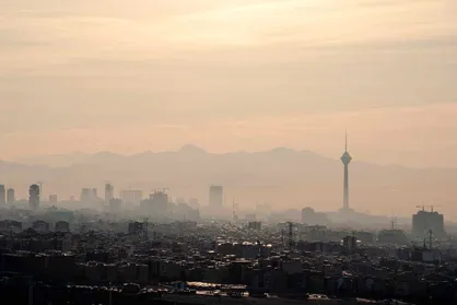 هوای تهران همچنان آلوده است