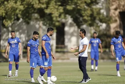 فرهاد مجیدی به استقلالی&zwnj;ها استراحت داد