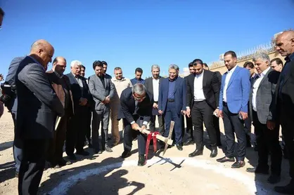افتتاح و آغاز ساخت ۲ طرح نیروگاهی در شهرک صنعتی بینالود نیشابور