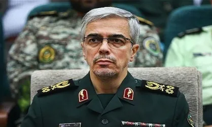 دعوت جنبش عدالتخواه دانشجویی از سرلشکر باقری جهت حضور در دانشگاه و پاسخگویی پیرامون سربازی اجباری