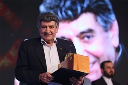 منوچهر والی&zwnj;زاده درگذشت