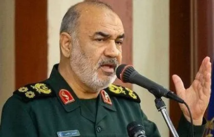 در جنگ کامل هستیم، اما کشور و مردم ایران در آرامش هستند