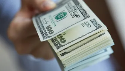 قیمت دلار امروز یکشنبه ۱۴۰۱/۳/۱