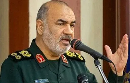 در جنگ کامل هستیم، اما کشور و مردم ایران در آرامش هستند