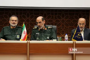 دیدار هنرمندان با مسئولین سازمان بسیج مستضعفین