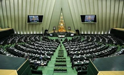جنبش دانشجویی از مسئولان خیانتکار نمی&zwnj;گذرد