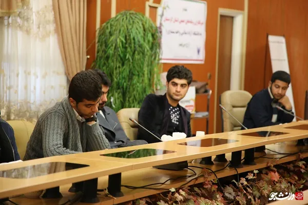 نشست دانشگاه آزاد سنندج 