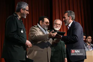 
مراسم تجلیل از جهادگران علم و فناوری در دانشگاه امیرکبیر