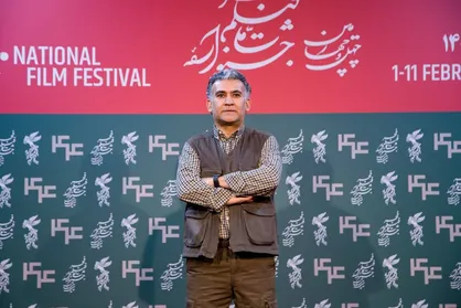 علاقه خاص کارگردان &laquo;غبار میمون&raquo; به دنیای فیلمش/ آرش معیریان از تنوع ژانر در آثارش گفت