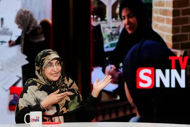 «سمفونی ایران» گفتگوی SNNTV با ژاله کیانی روانشناس داوطلب در جنگ رمضان