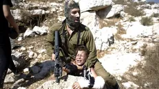 اسرائیل با قتل کودکان فلسطینی قوانین بین‌المللی را نقض می‌کند