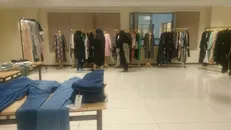 پوشاک پدیدآورندگان طلوع صفا توان رقابت با پوشاک خارجی را دارد/ فروش اقساطی محصولات به دلیل کاهش قدرت خرید مردم