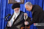 حضرت آیت الله خامنه ای رهبر معظم انقلاب اسلامی
